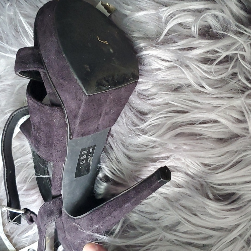 Platform Sandals - Picture 7 of 7